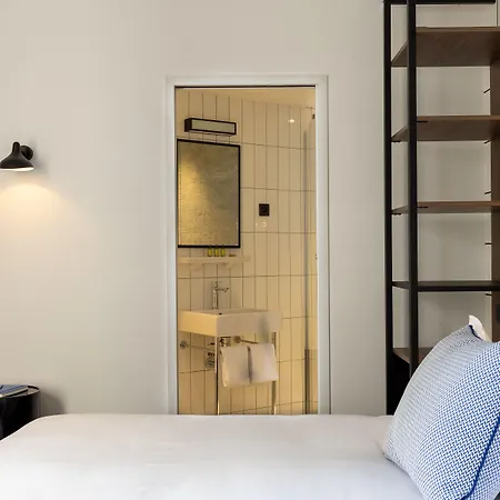 Hotel Moderniste