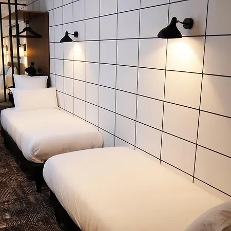 Moderniste Hotel 4*
