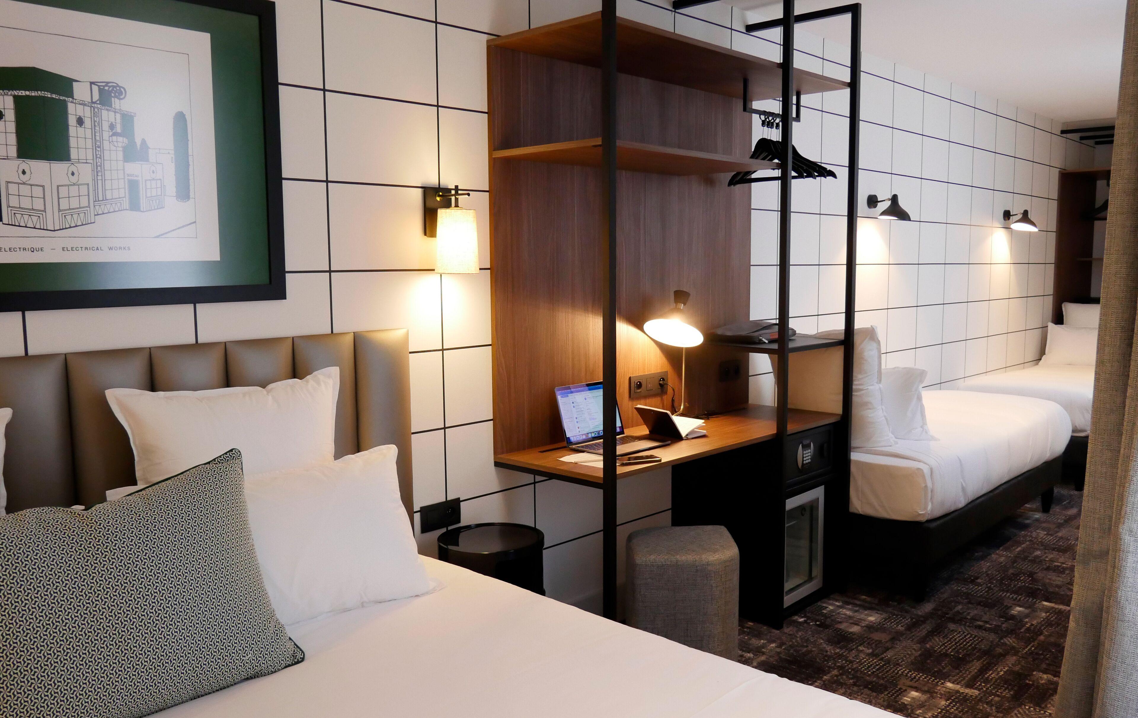 Moderniste Hotel 4*